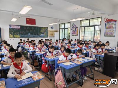 《江汉风》诚心橙意·情暖童心丨六一将至 孱陵小学留守孩子的微心愿等待“点亮”