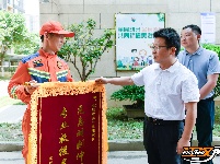 宜昌消防驰援荆州抢险圆满收官 
队伍顺利返程