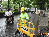 图集 | 未雨绸缪战强雨——沙市多部门联手百人排涝，保障市民出行安全