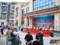 【图集】品端午韵味 话邻里温情