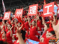 图集 | 荆州万人主场，足球与温情共燃