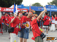图集丨楚超高手过招 球迷燃情似火