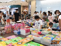 荆州：夏夜纳凉带火商圈消费