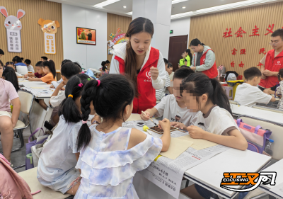 荆州：暑假不“脱管” 社区多彩课堂带孩子乐享暑假