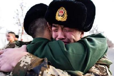 这一刻，最难开口是再见