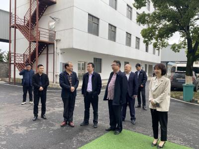 荆州市委常委、统战部部长李水彬调研我市统战工作