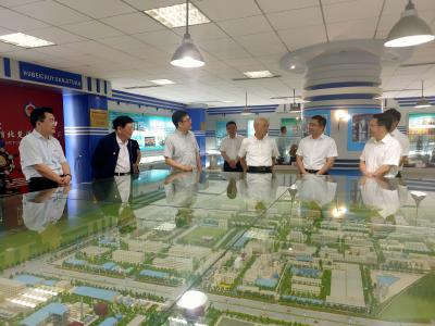 何光中在石首市调研时强调：加快推动县域经济高质量发展