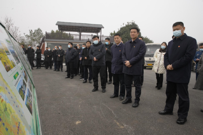 我市党政代表团赴当阳市、松滋市考察学习