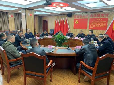 市城管综合执法大队组织我市7家混凝土运输企业召开优化营商环境工作座谈会