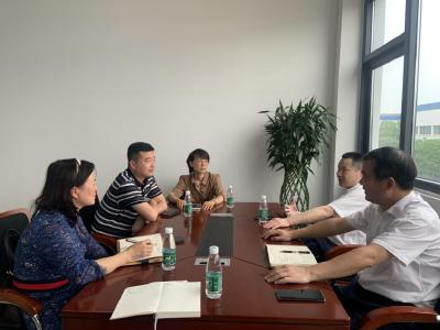市商务局主要负责人率专班到湖北钱潮精密件有限公司走访调研