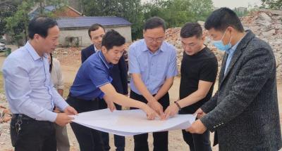 王冰清调度我市部分重点建设项目