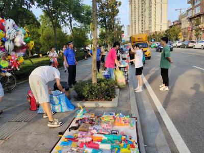 市城市管理综合执法大队组织开展党员干部“下基层 察民情 解民忧 暖民心”实践活动