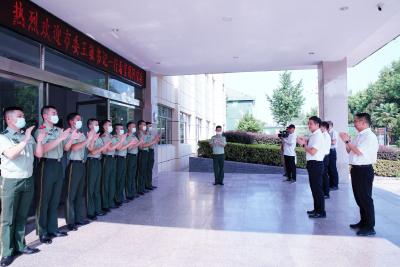 市委书记王敏“八一”建军节开展走访慰问活动