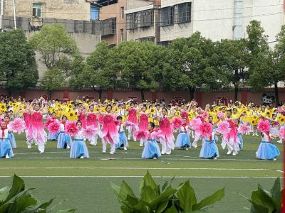 石首市领导开展“六一”走访慰问活动