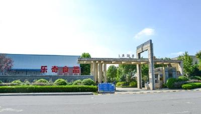 寻找小镇创业家㉛丨让世界记住“中国甜”！海归硕士返乡开糖果厂