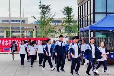 公安县12623名考生参加初中学业水平考试（中考） 
