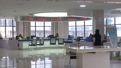 江陵县人社局：完善体系保就业   落实政策促民生