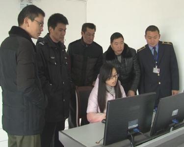 严把农产品质量关  确保“舌尖上的安全”