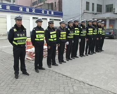 魏平走访慰问春运一线干部职工