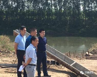 江陵县委副书记聂良平检查指导防汛抗旱工作