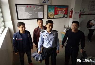 江陵县公安局全力护航2017年中高考