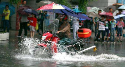 江陵县四湖管理局五项措施有效应对强降雨