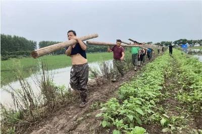 风雨之中显担当