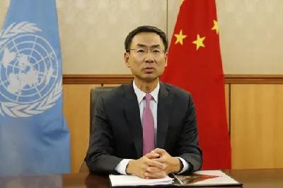 现场！耿爽在联合国批驳英美
