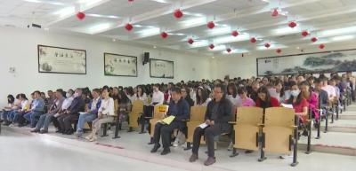 县委第一巡察组对县实验中学开展“点穴式”巡察