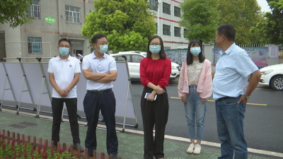涂阳慧教师节走访慰问一线教师代表