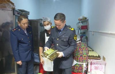 我县市场监管部门开展“双节”前食品安全大检查