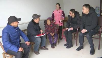 市老促会走访慰问烈士家属