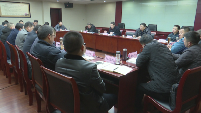 江陵县召开乡镇管理区党委书记座谈会