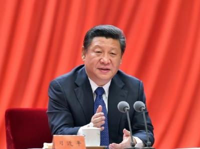 习近平就法国前总统德斯坦逝世向马克龙总统致唁电