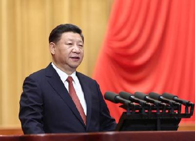 中共中央政治局常务委员会召开会议 习近平主持会议
