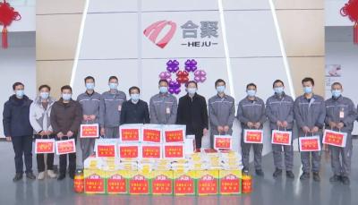刘勇走访慰问基层一线职工