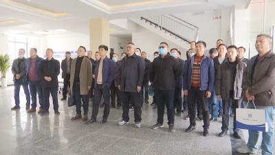 荆州市港航海事工作会议代表在江陵集中观摩