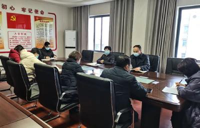 县医疗保障局组织开展中省市县纪委全会精神学习活动