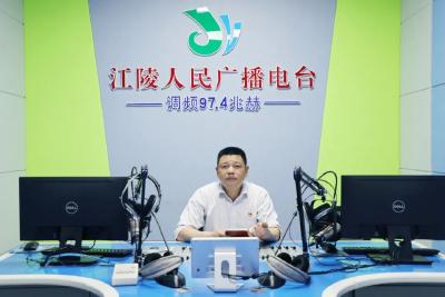 党史小故事我来读｜习仲勋：带队蹲点调研 朗读者：欧阳春