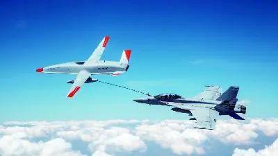 值得注意！美完成历史性无人机空中加油