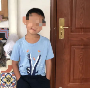 “不要喊妈！”她和7岁儿子签下的这份条约火了