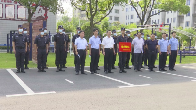 刘勇走访慰问县武警中队、县巡特警大队