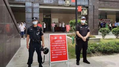 疫情当前，江陵全警坚守防控一线