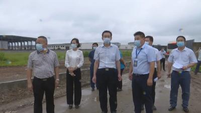 刘勇督办重点项目推进情况，强调在做好抓疫情防控的同时加快项目建设进度