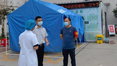 县委组织部：  加强工作督导 压实防控责任 