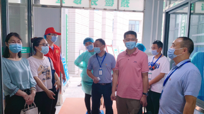 县委政法委联合卫健医保部门  开展疫情防控督查