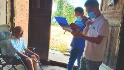 驻秦家场村工作队：  织密驻村疫情防控网