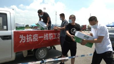 县总工会:  开展“送清凉、送健康、送安全”活动
