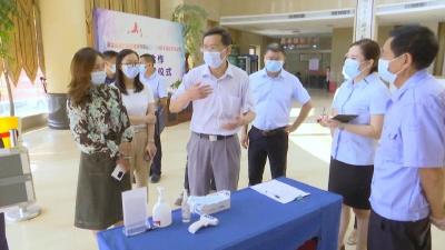刘勇检查督办全县疫苗接种和疫情防控工作