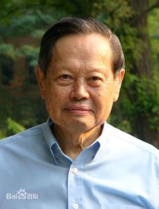 习近平委托教育部负责同志看望杨振宁